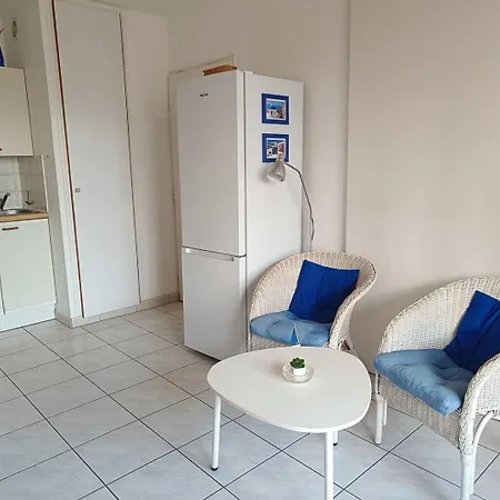 Apartment Entre Et Marina T2 Climatise Avec Piscine Collective-5hr213 *
